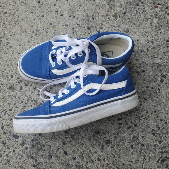 Vans Sneakers - Picture 2 of 3